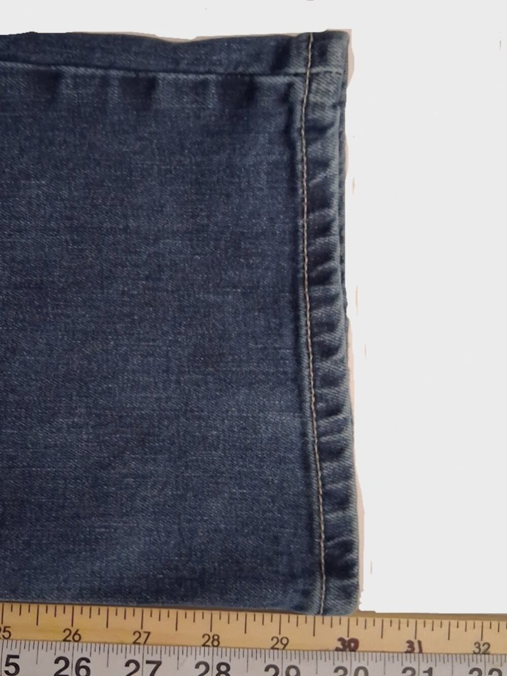 Rock & Republic Neil Men’s Straight Jeans 36x30 Dark Wash Stretch Denim - Picture 9 of 9